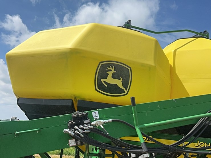 john-deere-1890-image-112