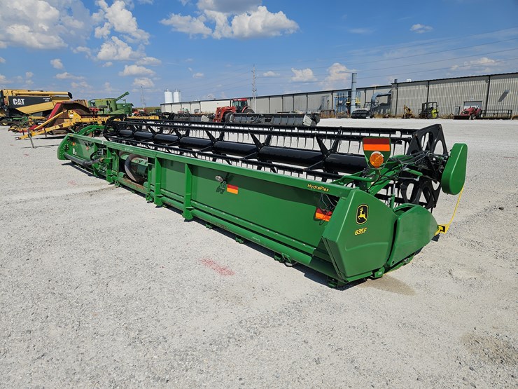 2009-john-deere-635f-image-5