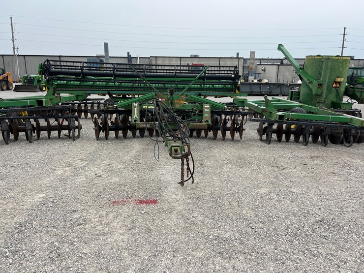 john-deere-637-image-2
