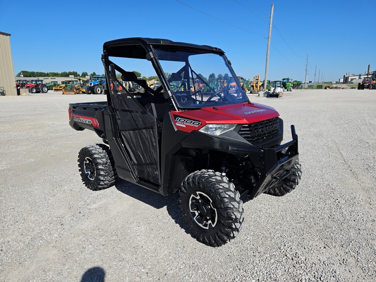 2021-polaris-ranger-image-1