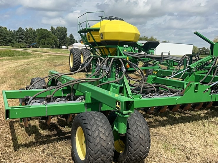 john-deere-1890-image-3
