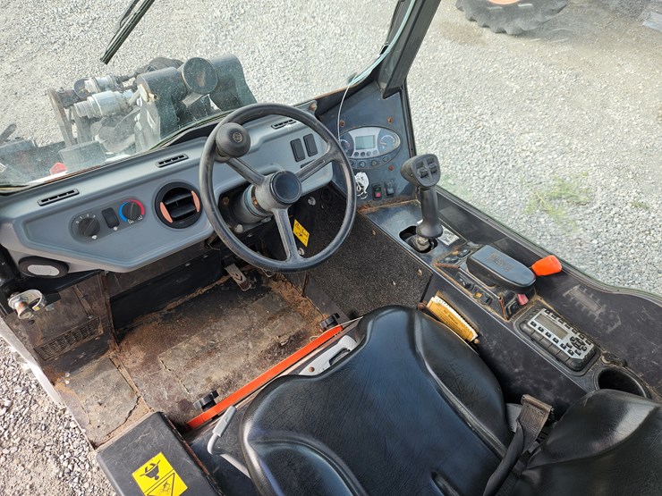 bobcat-l28-image-10