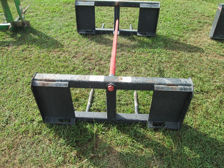 #29289-•-bad-boy-skid-steer-hay-fork-bbfh804220043-image-3