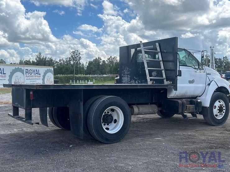 2003-ford-f750-image-3