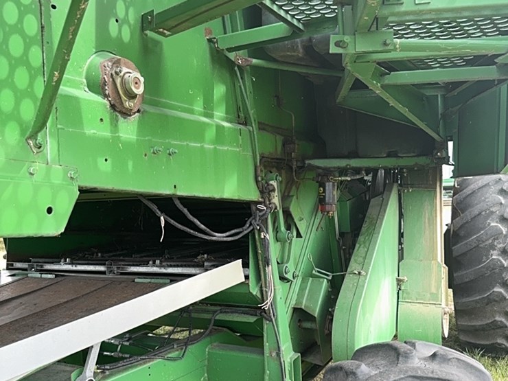 1995-john-deere-9600-image-46
