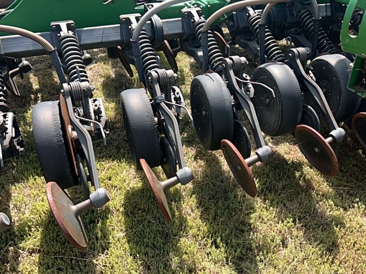 john-deere-1890-image-77