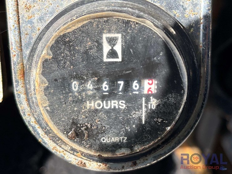 2000-freightliner-fl70-image-12