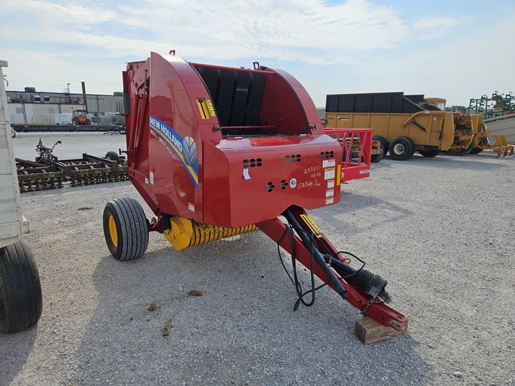 2019-new-holland-450-image-14