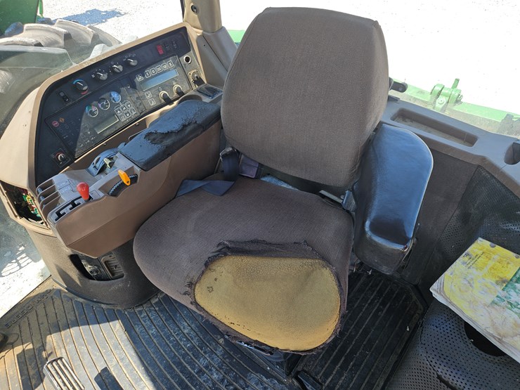 1995-john-deere-8300-image-7