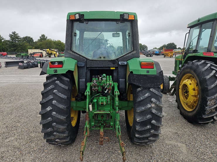john-deere-6310-image-16
