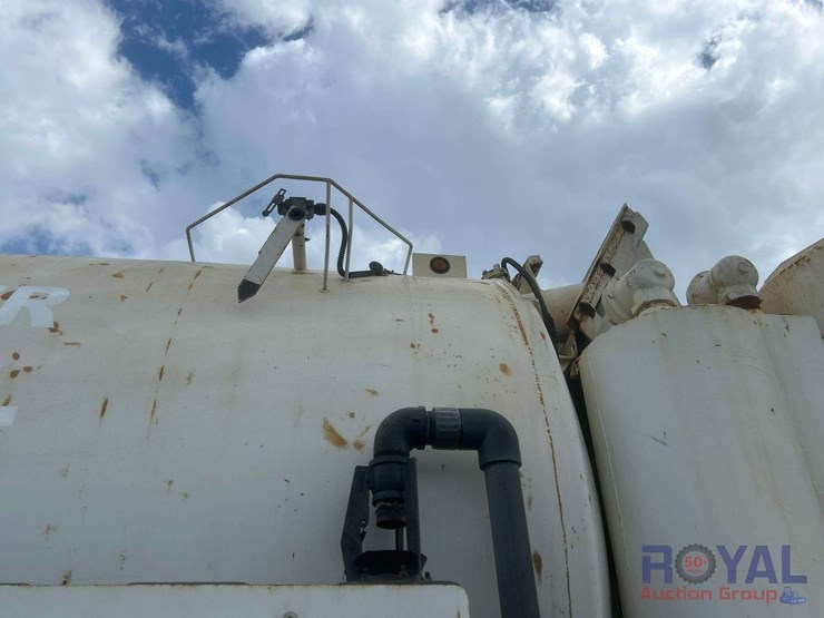 2012-international-workstar-7400-image-45