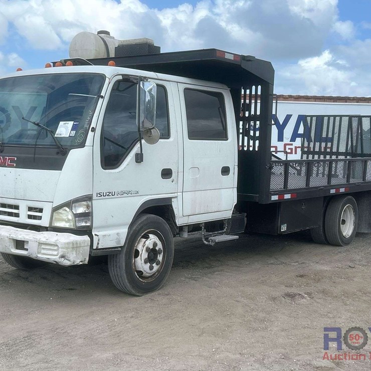 2006 GMC W5500
