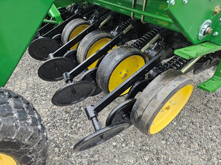 1997-john-deere-750-image-10