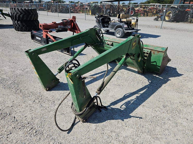 john-deere-720-image-6