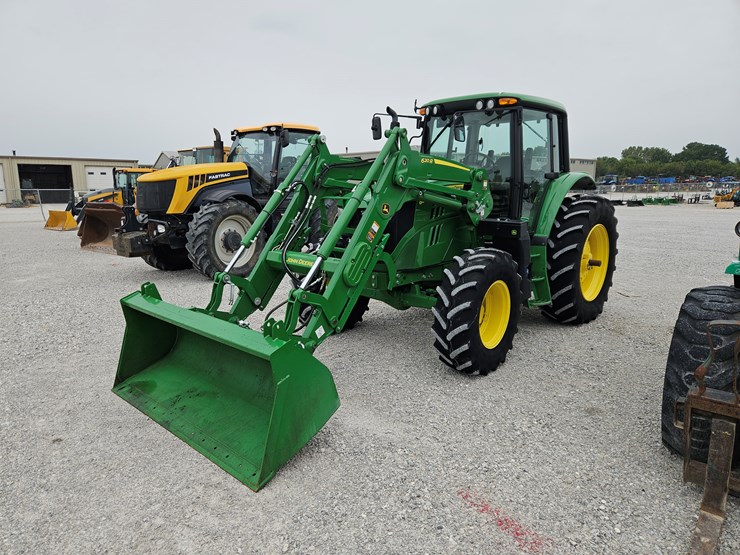 2017-john-deere-6130m-image-25