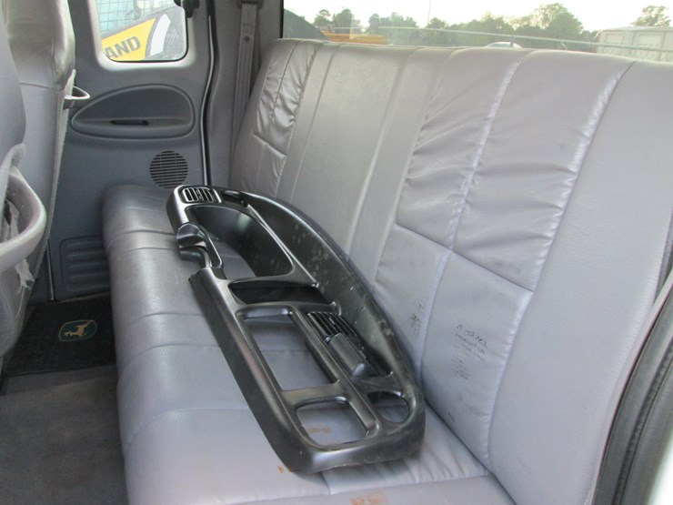 1998-dodge-3500-image-18