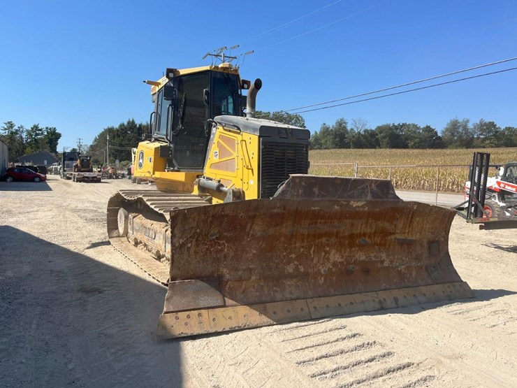 2021-deere-750l-image-8