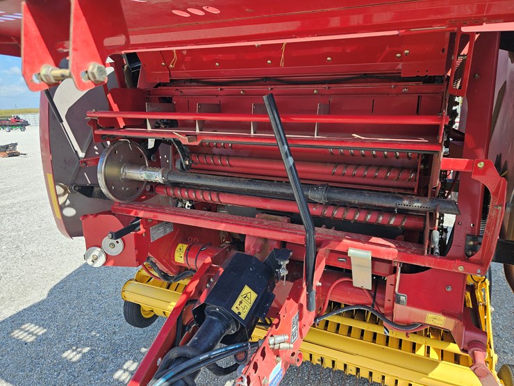 2015-new-holland-450-image-6