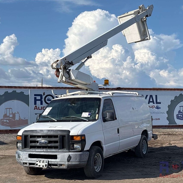 2008 FORD E350