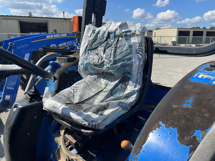 new-holland-tc55da-image-11