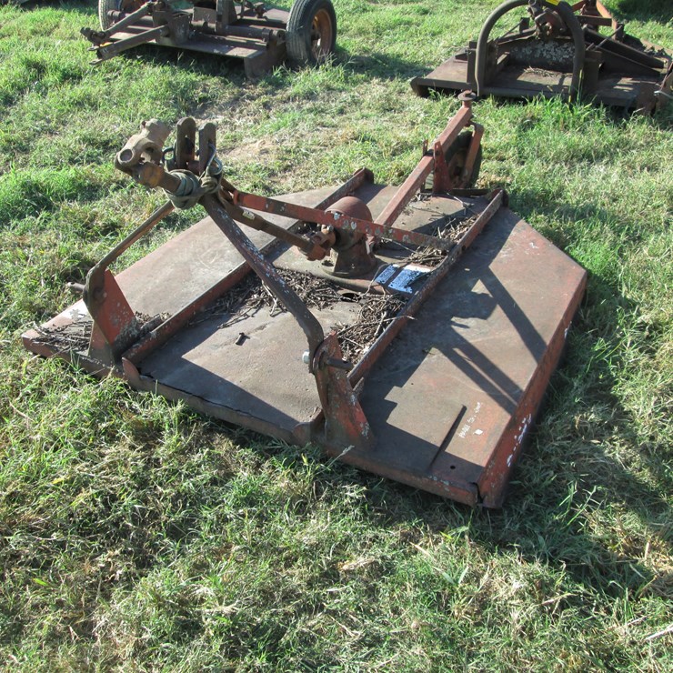 #29507 • Bush Hog 5' 3pt Cutter