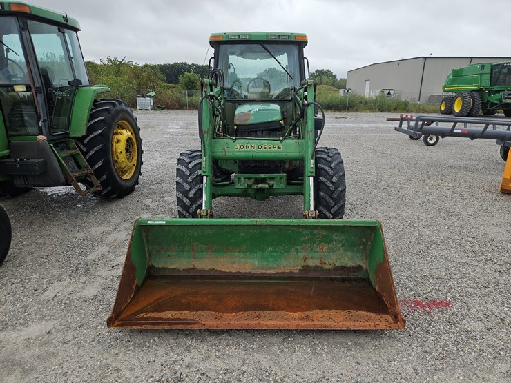 john-deere-6310-image-2