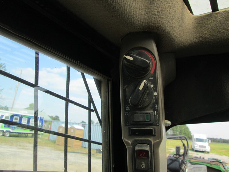case-sr270-image-35
