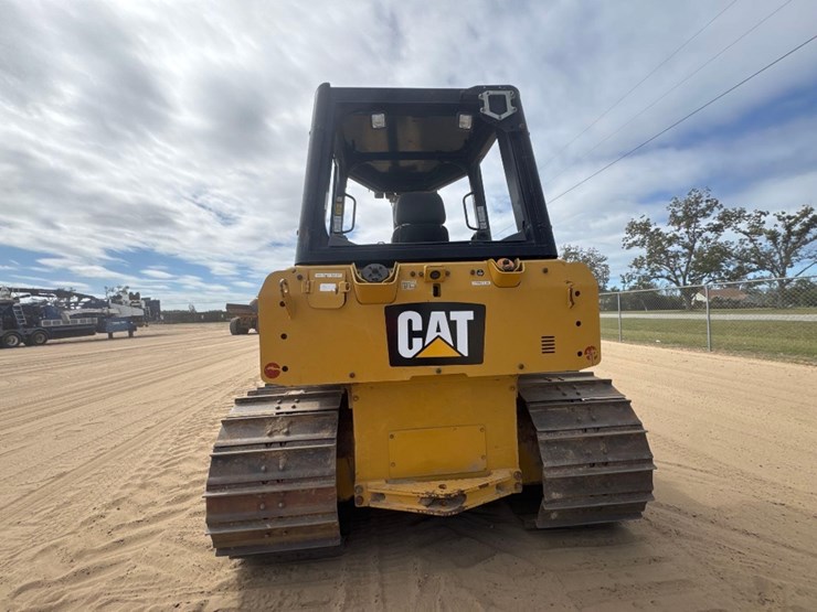 2016-caterpillar-d3k2-lgp-image-7