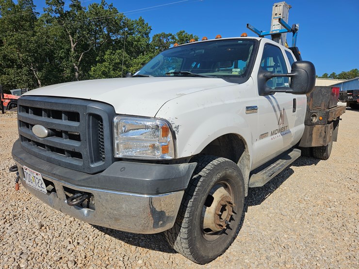 2006-ford-f350-image-1