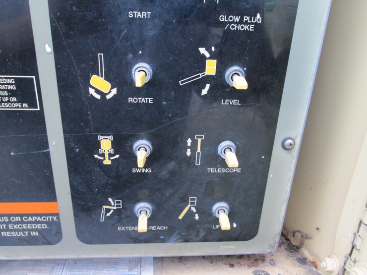 2000-jlg-120sxj-image-54