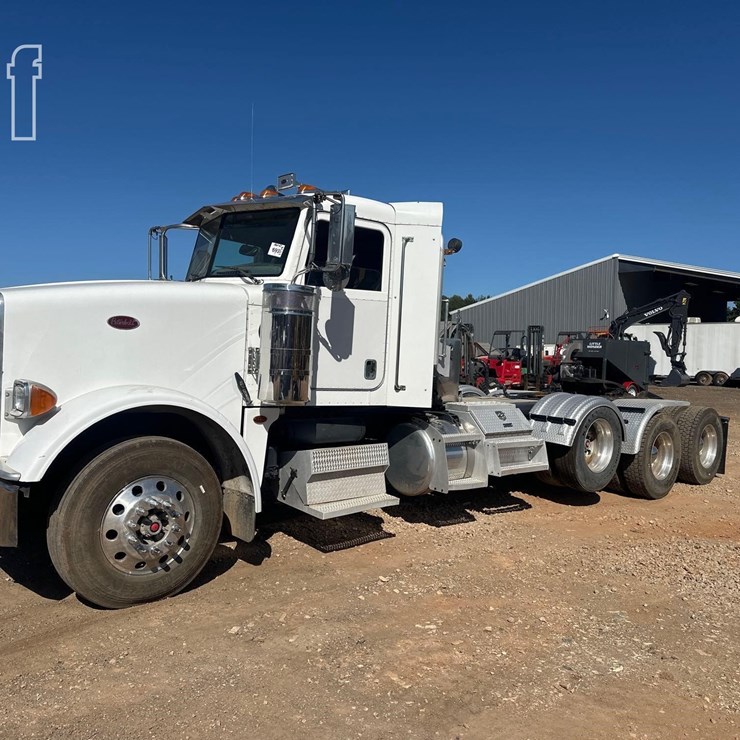2012 PETERBILT 367