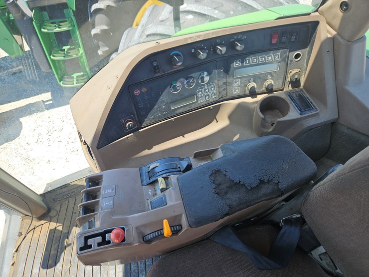 1995-john-deere-8300-image-9
