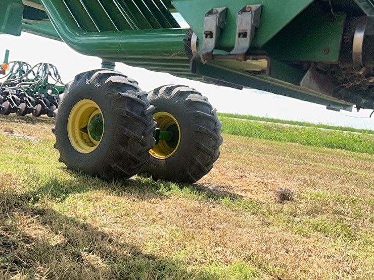 john-deere-1890-image-132
