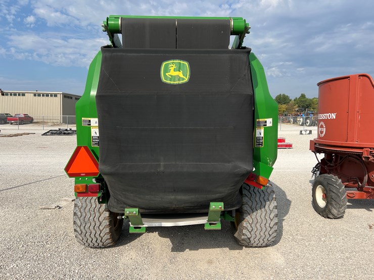 2018-john-deere-v461r-image-7
