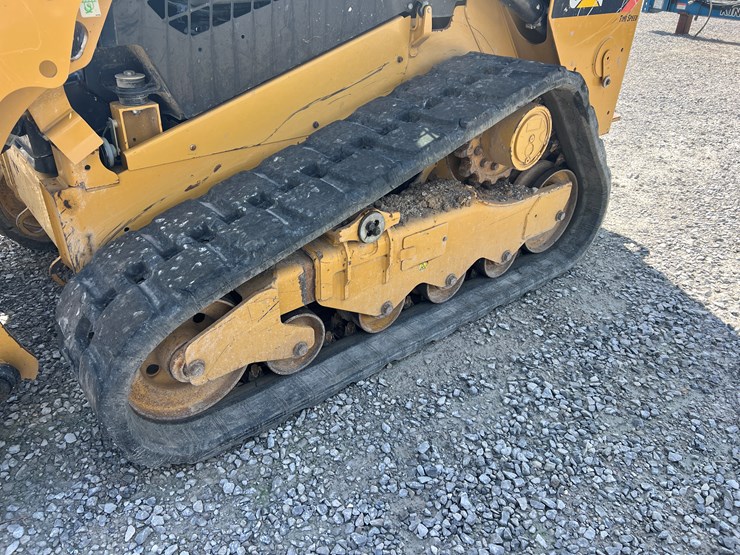 caterpillar-259d-image-18