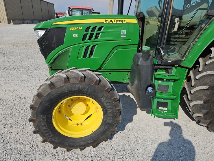 2018-john-deere-6120m-image-4