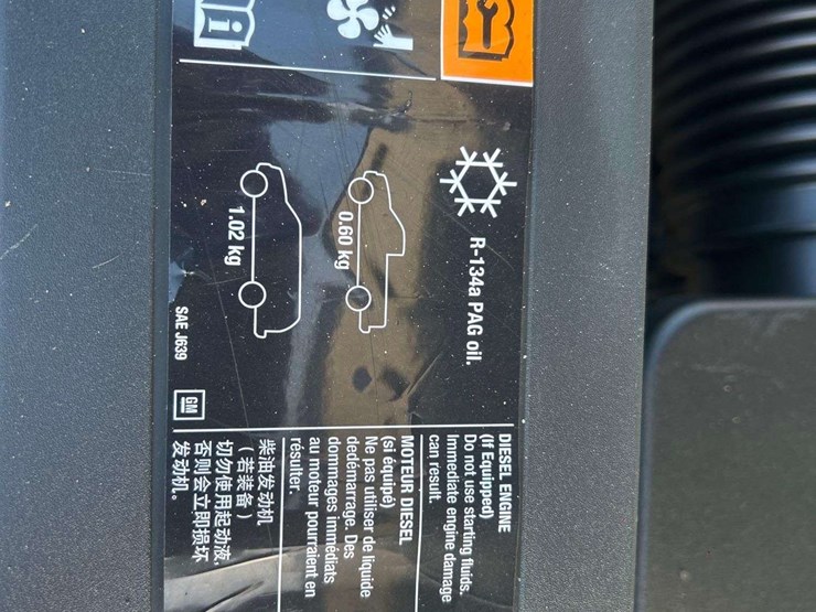 2014-chevrolet-silverado-image-9