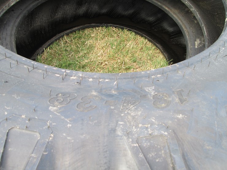 #29234-•-lot-of-(2)-unused-carlisle-18.4-38-tractor-tires-image-5