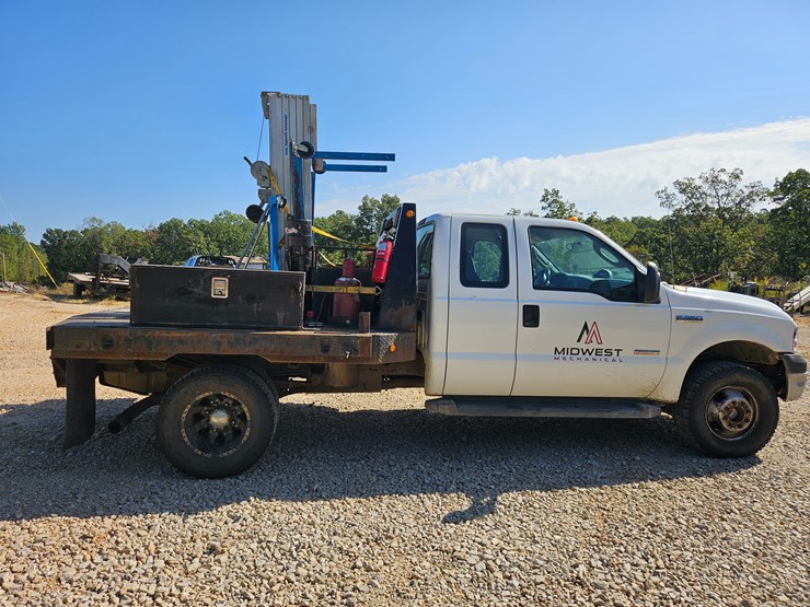 2006-ford-f350-image-17