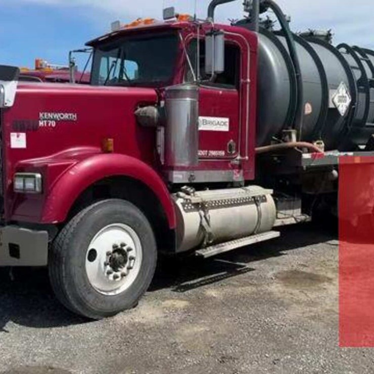 2000 KENWORTH W900
