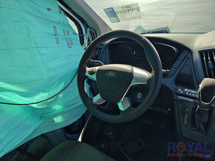 2018-ford-transit-image-15