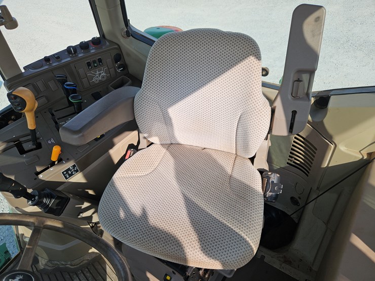 2018-john-deere-6120m-image-7