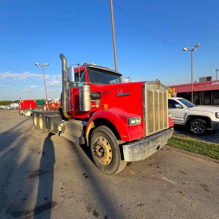 2009 KENWORTH W900