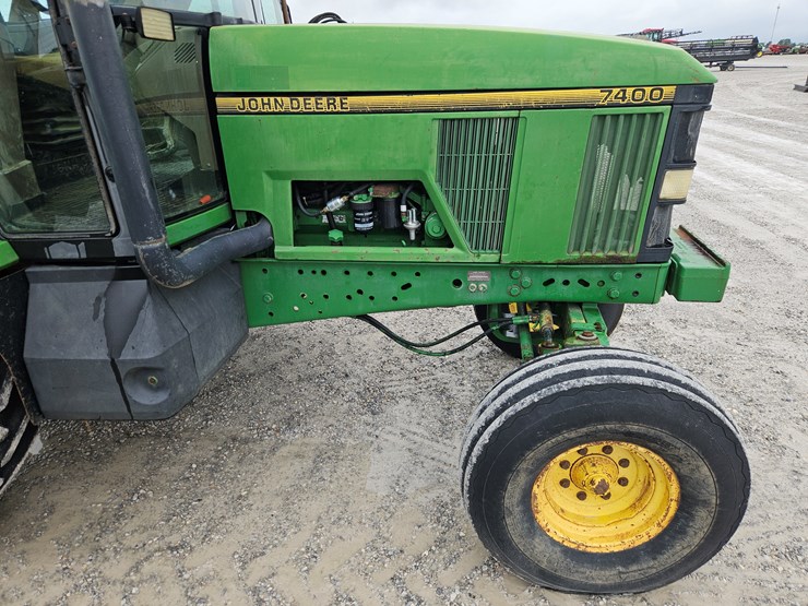 1996-john-deere-7400-image-18