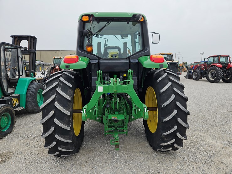 2017-john-deere-6130m-image-10