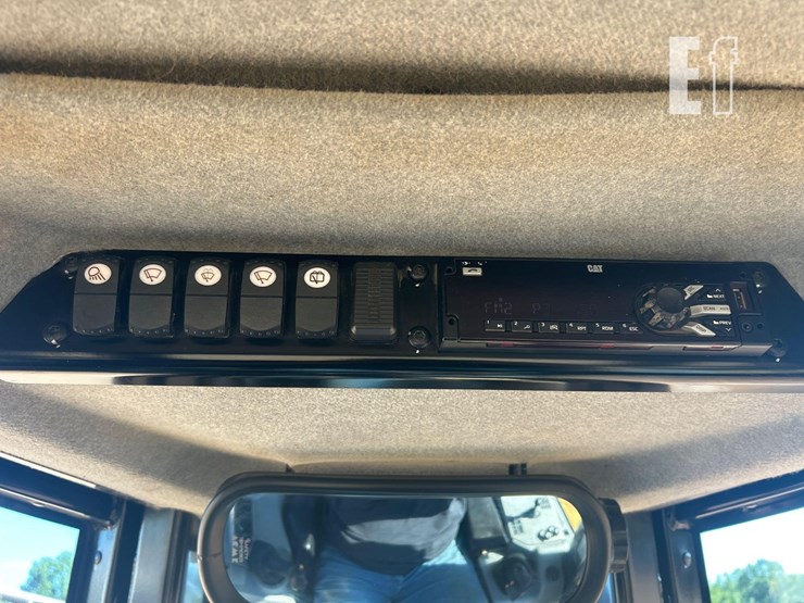 2018-caterpillar-d6n-xl-image-50