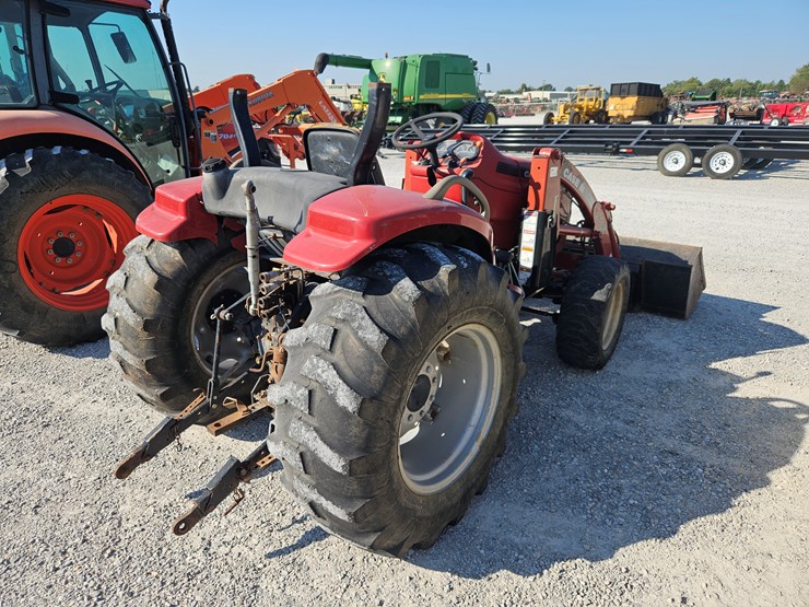case-ih-d40-image-16