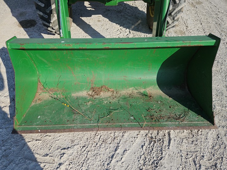 2004-john-deere-6320-image-3