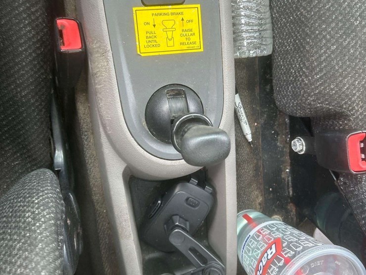 2016-kenworth-k270-image-26