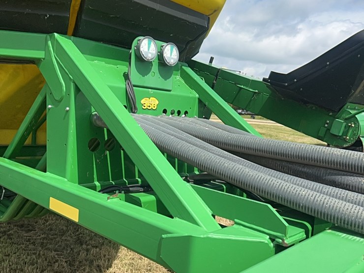 john-deere-1890-image-226